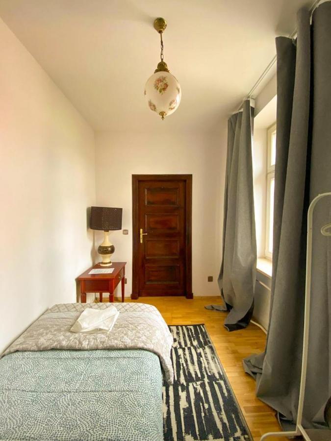 Halby Luxury Rooms Chmielna 73B Warsaw Ngoại thất bức ảnh